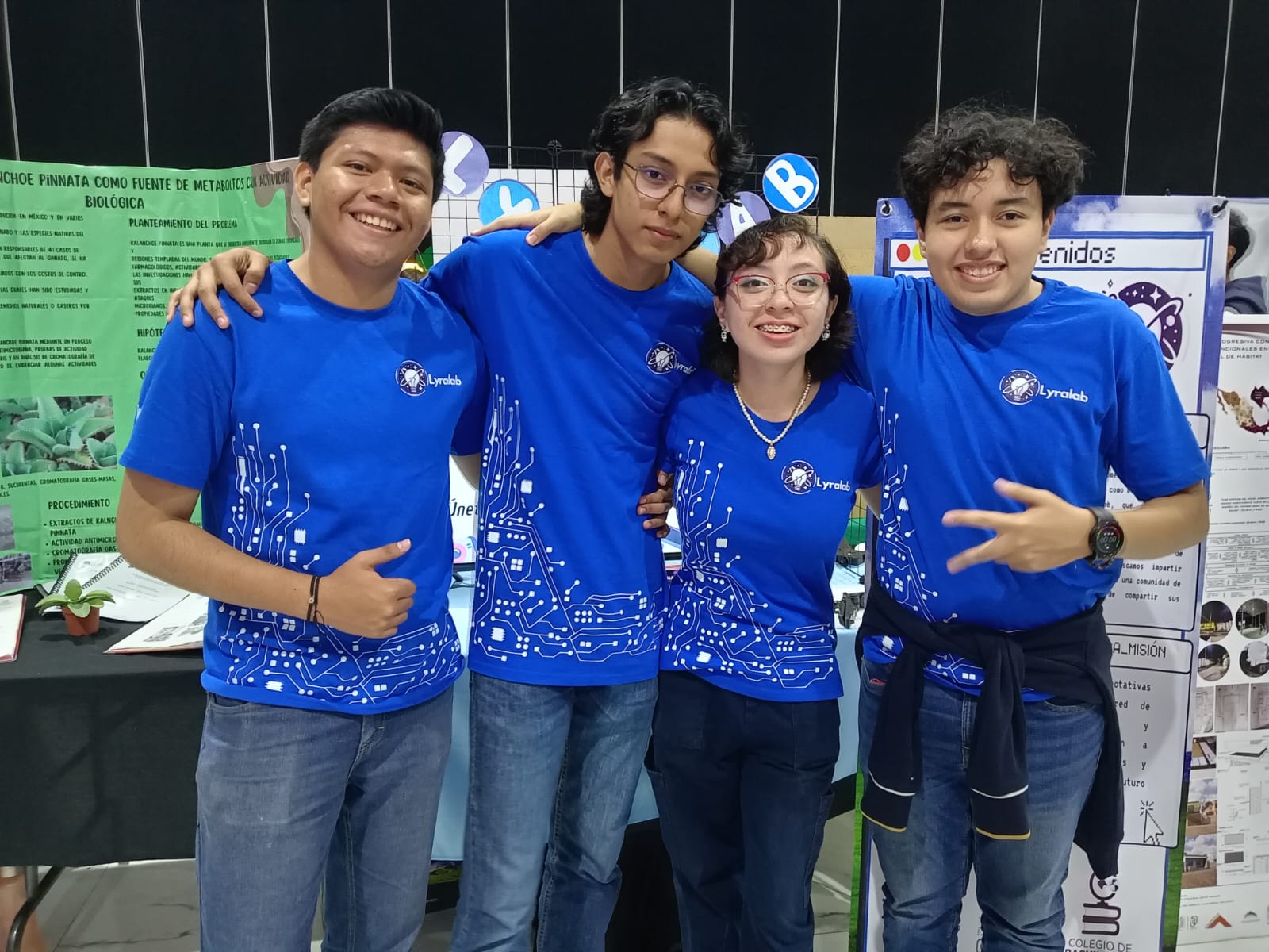 Equipo Lyralab